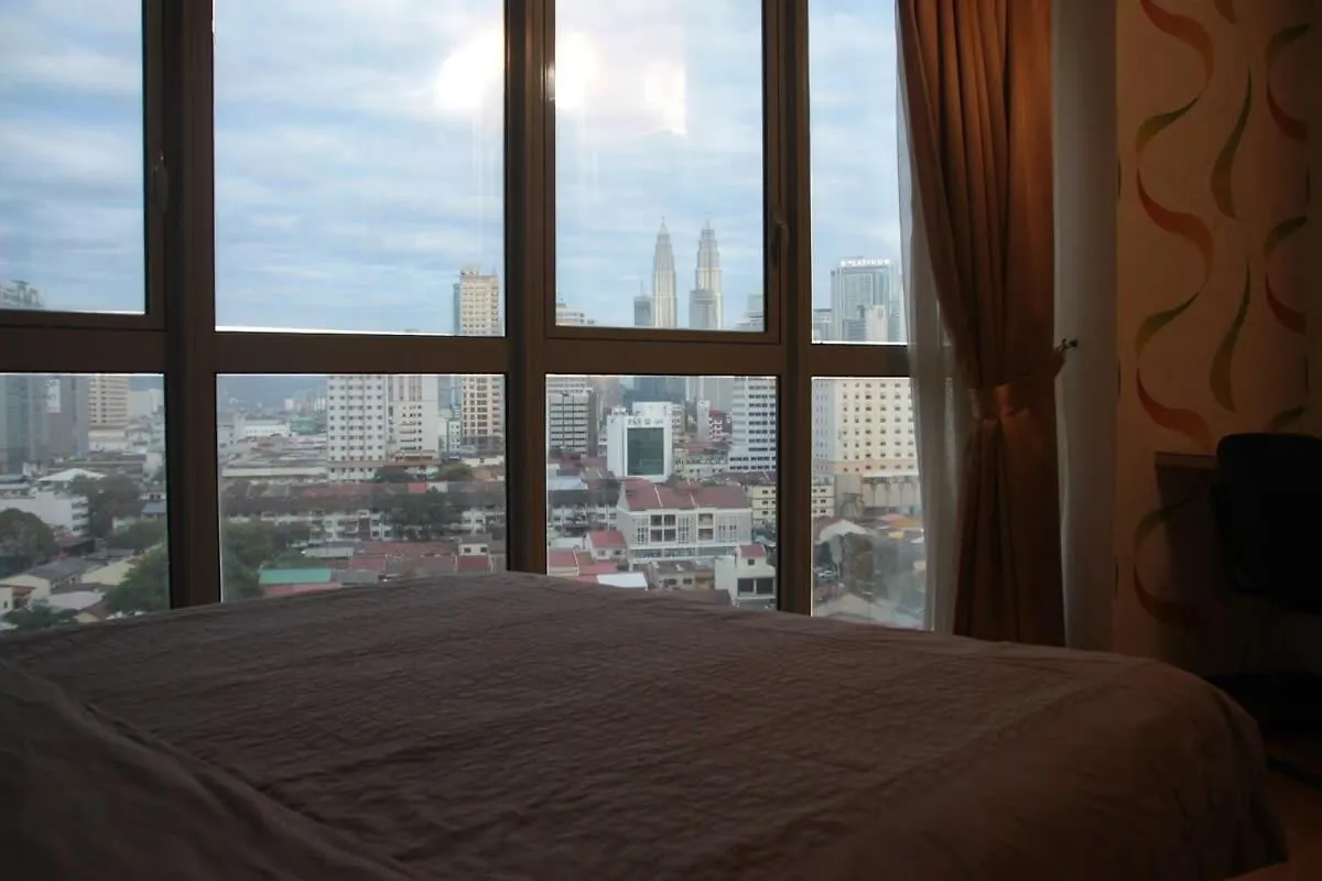 Luxury 3 Bedroom At Regalia Kuala Lumpur 0*,